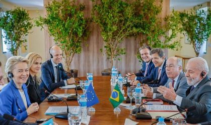 Lula e presidente da Comissão Europeia debatem acordo entre UE e Mercosul