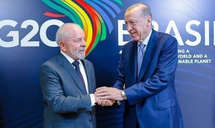Presidente da Turquia propõe a Lula parcerias em defesa e aviação civil