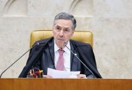 Tarcísio se convenceu que as câmeras corporais têm importância, diz Barroso
