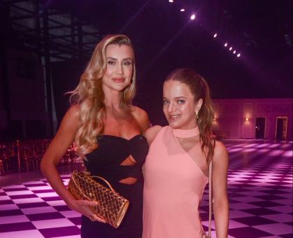 Ana Paula Siebert e Rafaela Justus