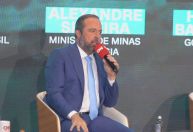 Petróleo é uma questão de demanda global, diz Silveira ao CNN Talks