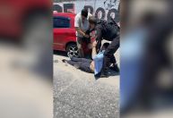Polícia prende suspeito de atirar em PM e irmão no Complexo da Maré (RJ)