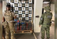 Polícia Federal prende dupla com 300 kg de maconha no Paraná