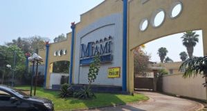 Por volta de 12h28 –cerca de 7 horas após o crime– Mario e Marcelly se hospedam em um motel em Pindamonhangaba, no interior de São Paulo