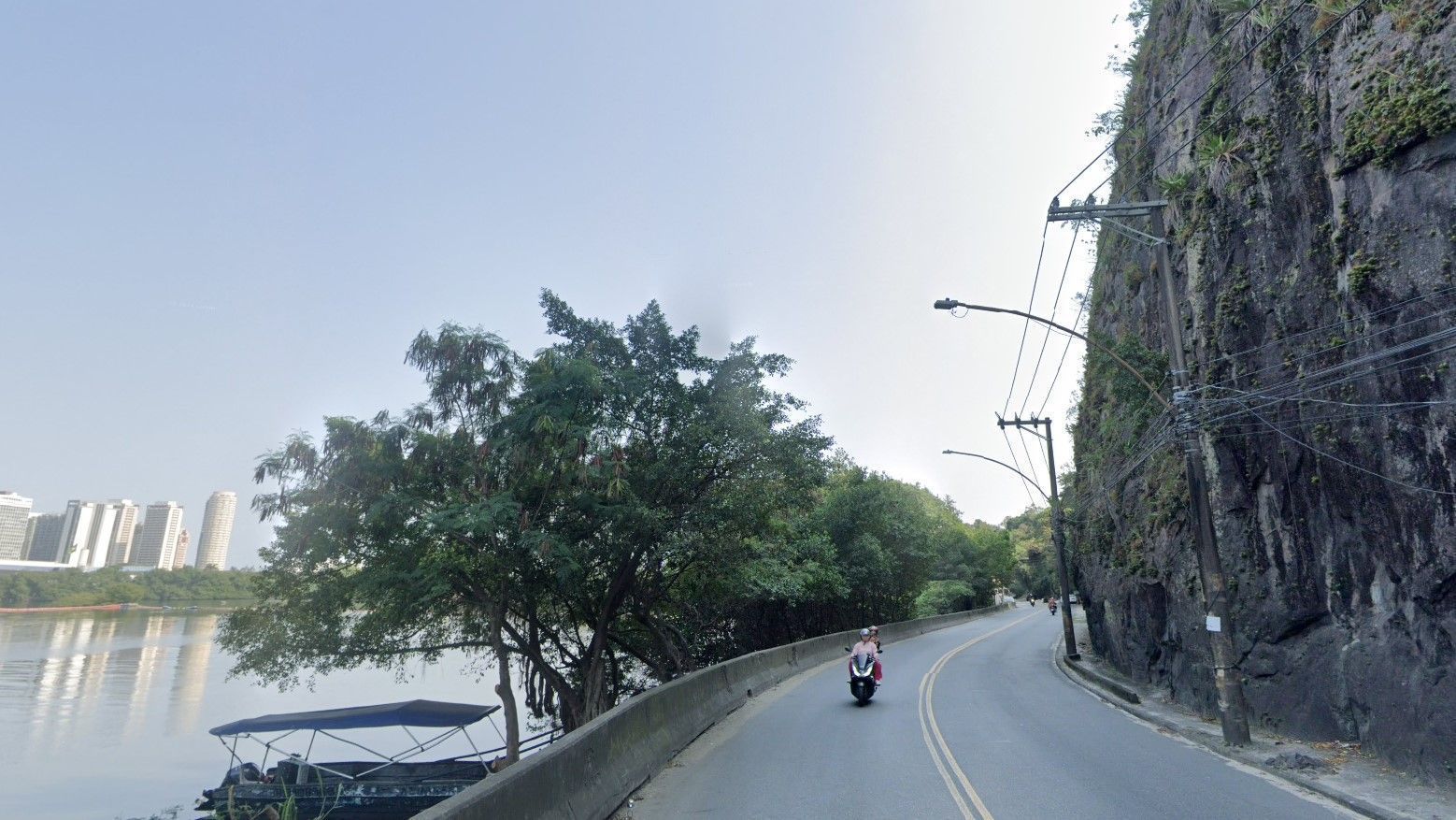 Ocorrência foi na estrada do Itanhangá, na zona oeste do Rio