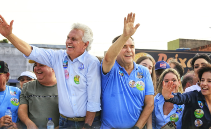 O governador de Goiás, Ronaldo Caiado (à esquerda), e o prefeito eleito de Goiânia, Sandro Mabel