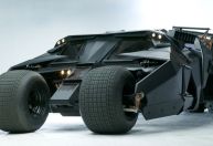 Carro do Batman pode ser comprado por R$ 17 milhões; conheça