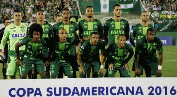 Chapecoense foi declarada como campeã da Copa Sul-americana de 2016 pela Conmebol • Reprodução/Instagram