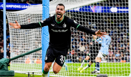 Manchester City sofre empate "relâmpago" após abrir 3 a 0 na Champions