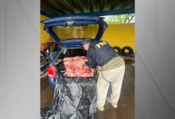 Gol com 300 kg de carne de capivara: homem é preso por matar animais e cometer crime ambiental
