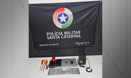 Veículo de luxo de R$ 300 mil é roubado com "falsa chave" em Santa Catarina