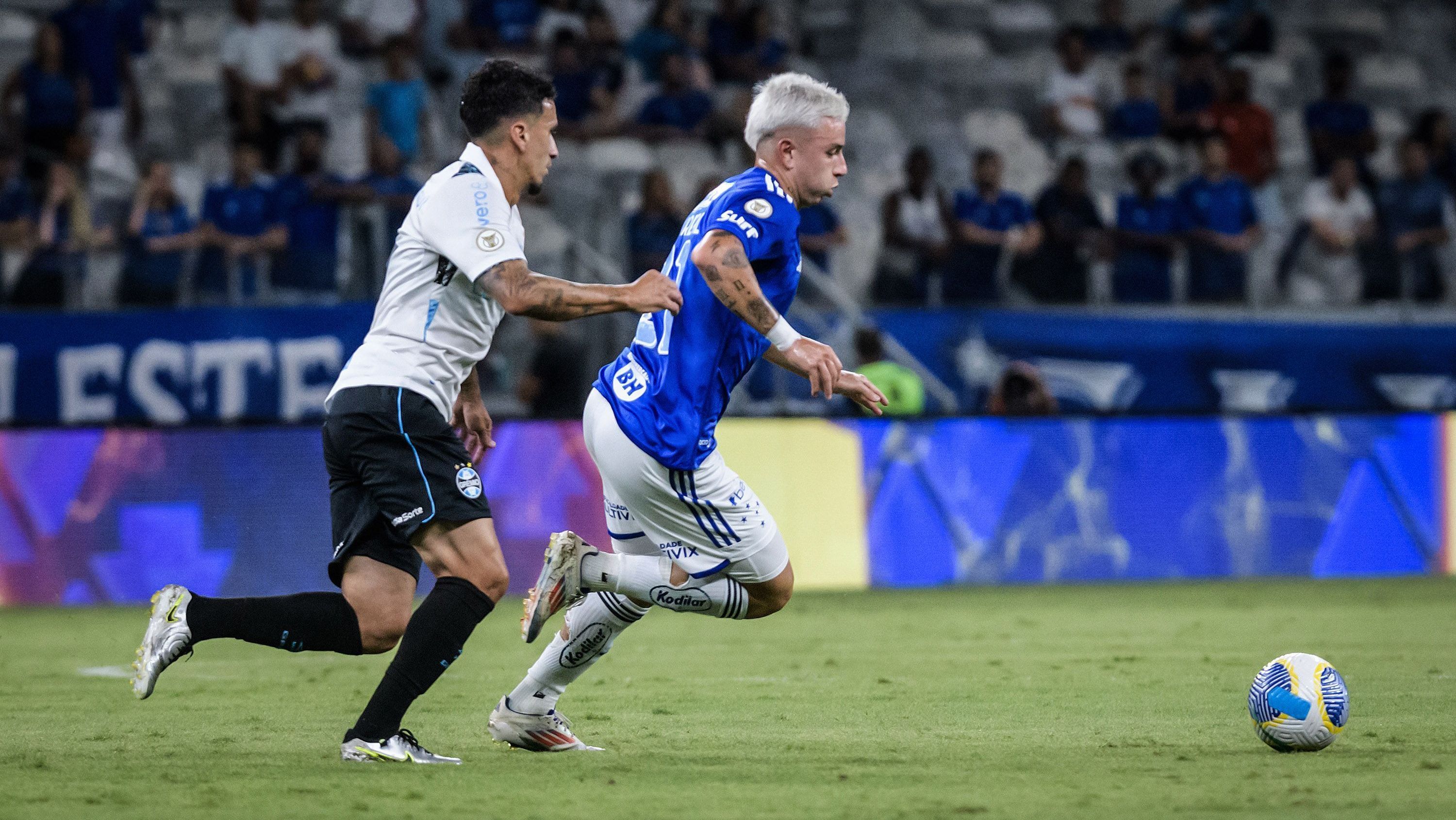 Cruzeiro e Grêmio ficaram no empate pelo Brasileirão