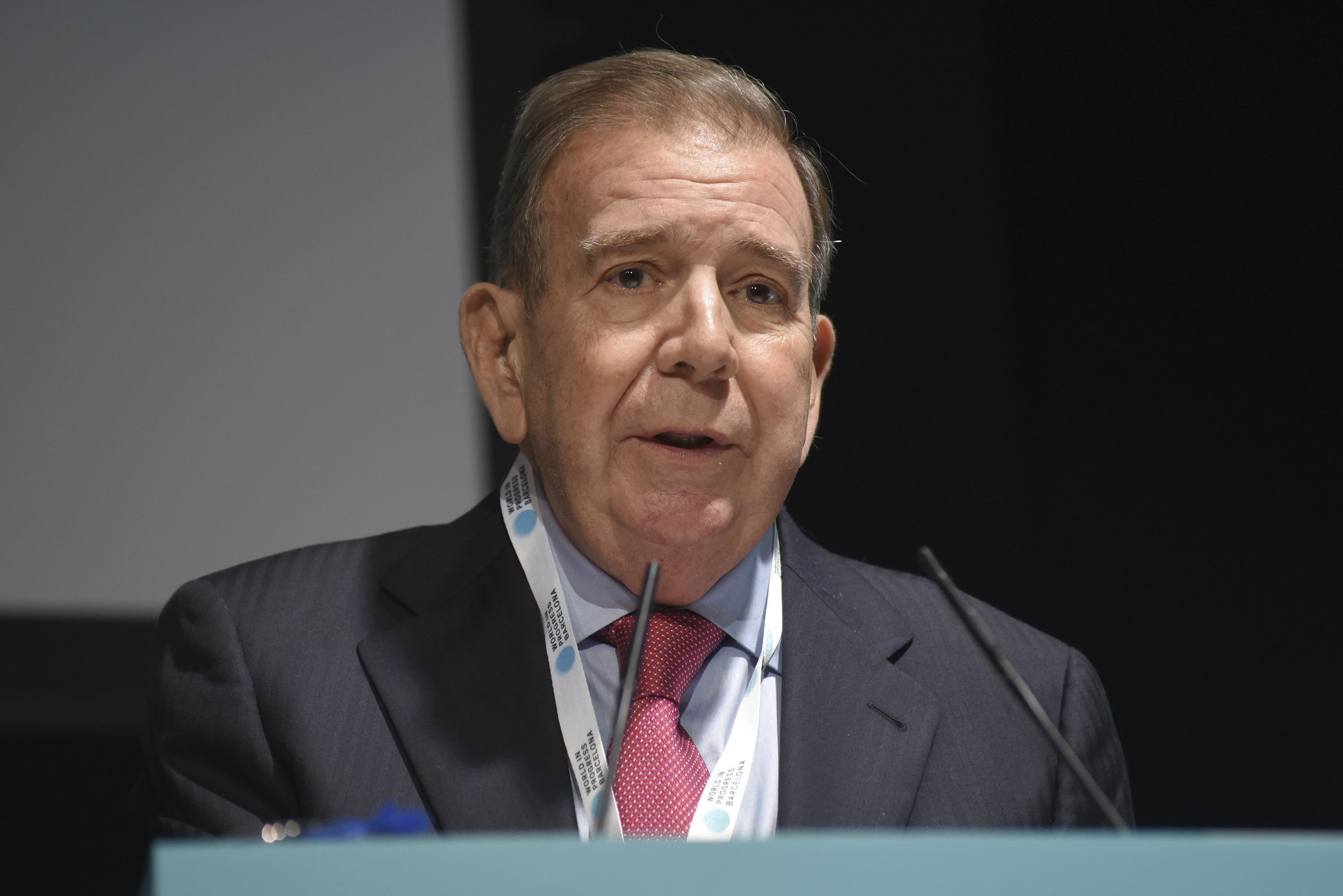 EDMUNDO GONZALEZ
