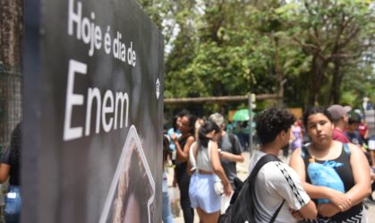 Gabarito oficial Enem 2024: confira as respostas da prova azul do 2º dia