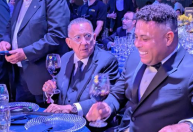 Negroni e cigarretes: veja cardápio do jantar de gala de Ronaldo Fenômeno