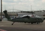 Biden conhece Rio Negro e vê áreas devastadas durante sobrevoo em Manaus