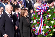 Com Biden, Kamala participa de primeiro evento após derrota para Trump