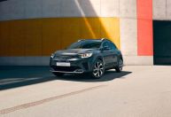 Novo Kia Stonic 2025 ganha recurso Adas e painel digital; saiba preço   