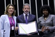 Lira defende participação feminina na abertura de cúpula de parlamentares do G20