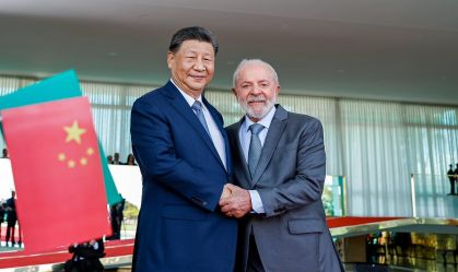 Lula liga para Xi e conversa sobre parceria bilateral e novos negócios