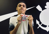 Corinthians surpreende e anuncia contratação de MC