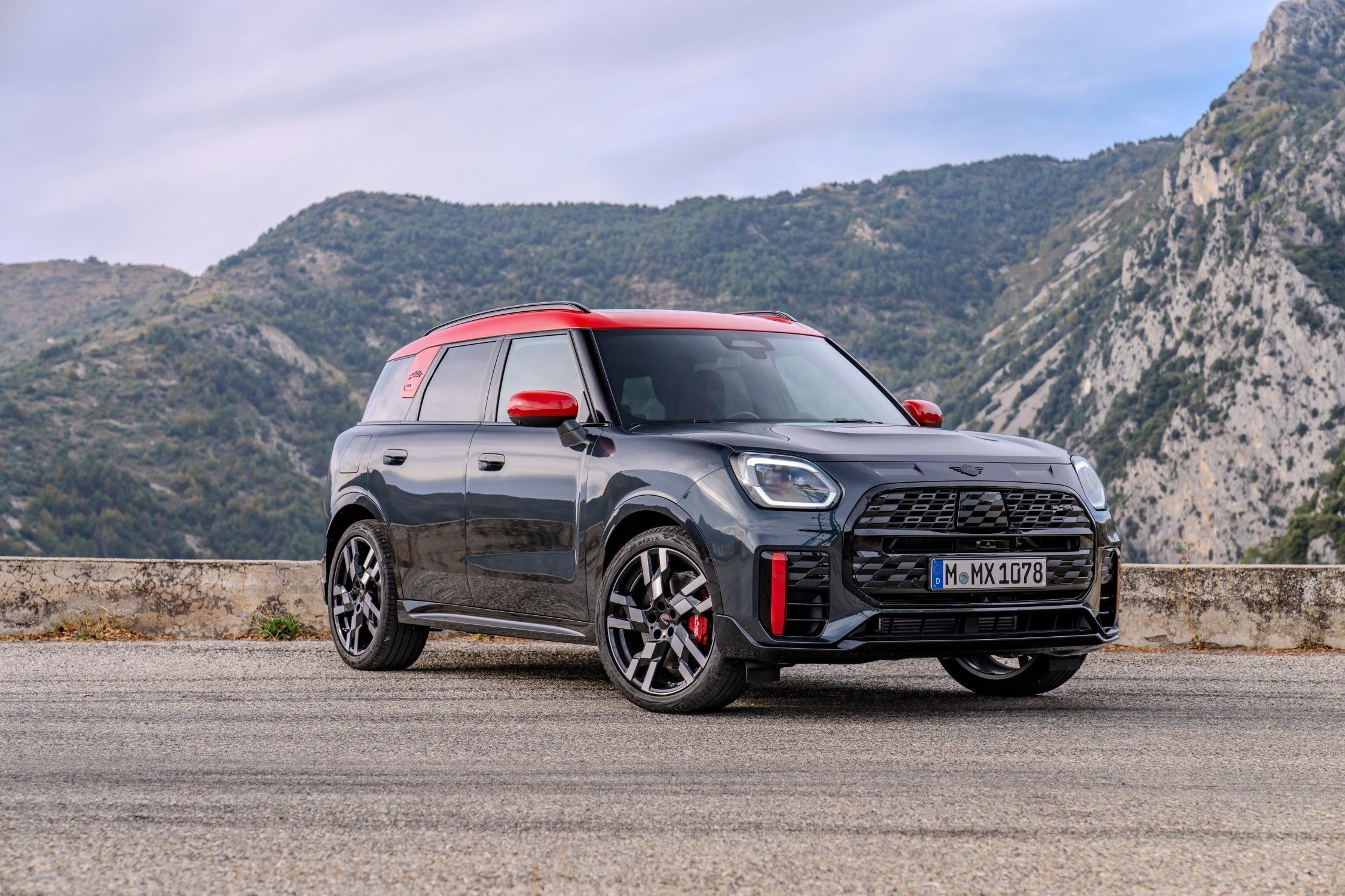 Mini JCW Countryman 11