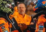 F1: Norris "cede" vitória para Piastri, e McLaren domina Corrida Sprint