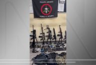Operação da PM apreende fuzis e granadas em comunidade do RJ