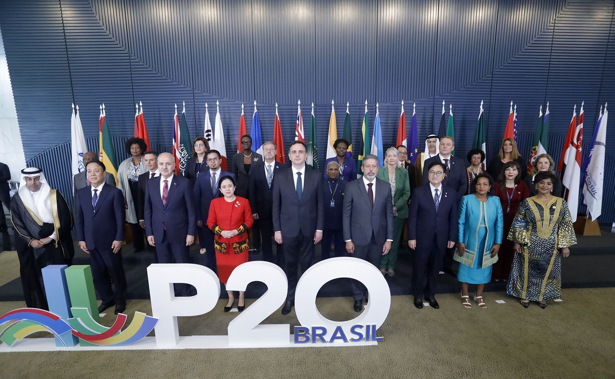 P20 CUPULA FOTO OFICIAL