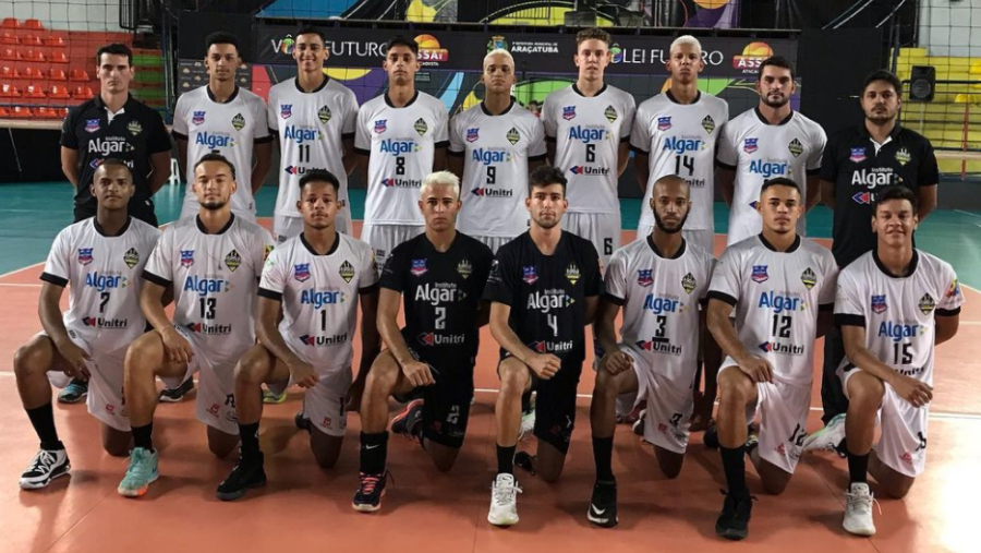 Praia Clube enfrenta Guarulhos na Superliga Masculina