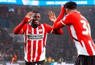 PSV goleia Girona e vence a primeira na Champions League