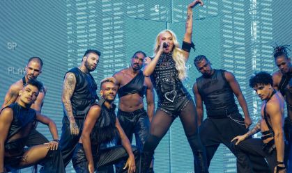 Halloween da Pabllo: cantora reúne famosos em show de Dia das Bruxas; veja