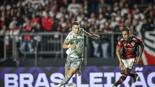 Paulinho é um dos destaques do Atlético-MG nesta temporada