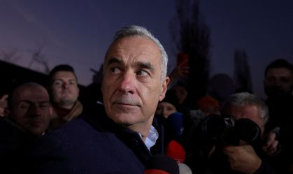 Romênia inicia inquérito criminal contra candidato presidencial de ultradireita