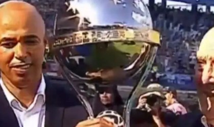 Campeão pelo Cruzeiro conduz taça da Sul-Americana na final