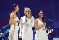 Letícia Colin revela gafe em Especial Roberto Carlos: "Errei a letra"
