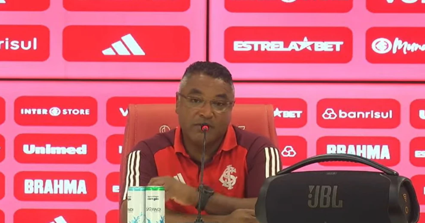 Roger Machado afirmou que seca adversários no Brasileiro