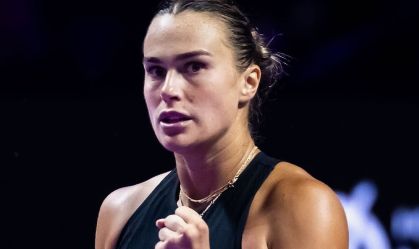 Sabalenka avança à semi da WTA Finals