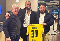 Ex-volante da Seleção Brasileira vai treinar time da sétima divisão inglesa