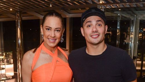 Silvia Abravanel e Gustavo Moura no cruzeiro Navio do Zezé