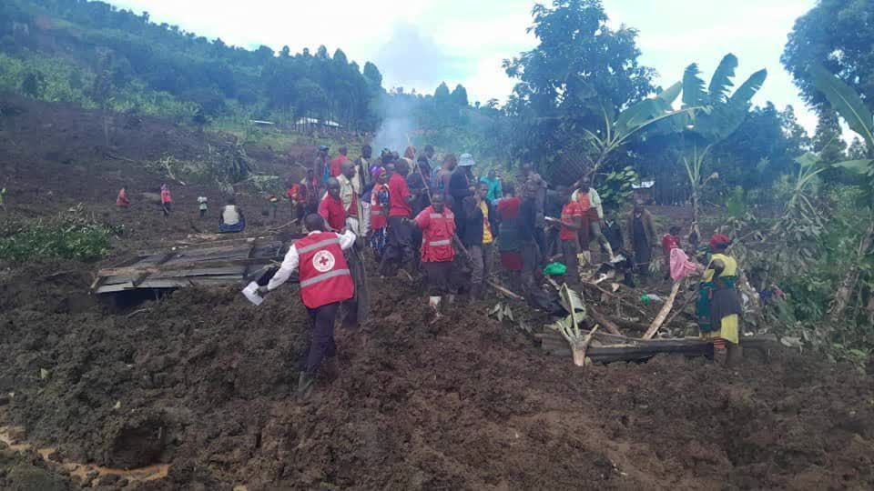 Uganda says at least 100 people missing, 15 dead, in landslide