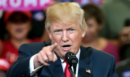 Trump anuncia indicados para cargos-chave na política de imigração dos EUA