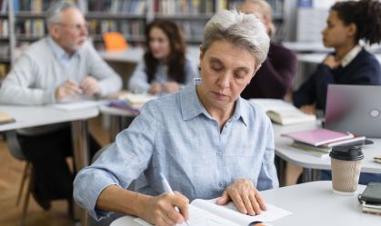 Universidade federal em MG tem vestibular exclusivo para idosos; saiba mais