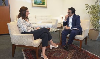 Chambriard minimiza polêmica sobre dividendos ao CNN Money e critica lentidão ambiental em sua primeira entrevista exclusiva