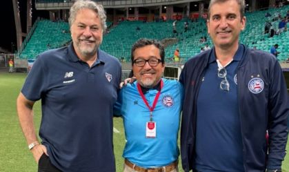 Julio Casares publicou o encontro nas redes sociais