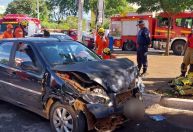 Motorista passa mal, bate em cinco carros e morre; veja imagens