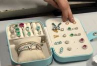 Delator morto em aeroporto recebeu joias como pagamento, diz ex-companheira