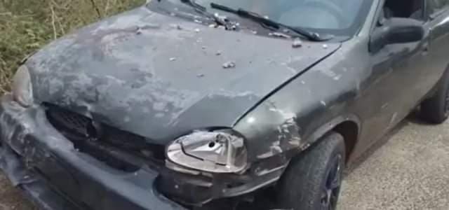 Carro de passeio usado pelo pai. • Reprodução