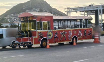 "Trenzinho da Alegria" é apreendido com mais de 10 infrações de trânsito no RJ