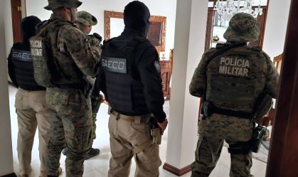 Agentes que participaram de operação